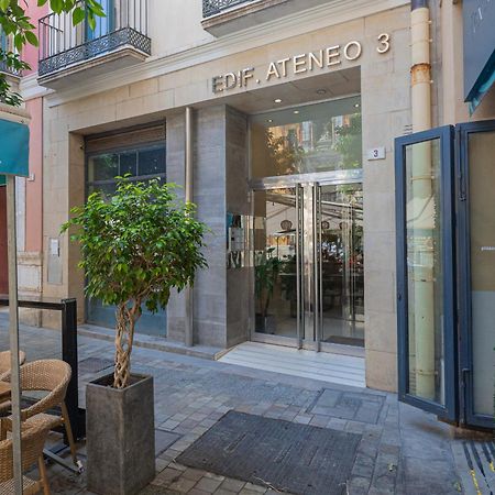 C31 Deluxe Apartment Into Cathedral Square マラガ エクステリア 写真